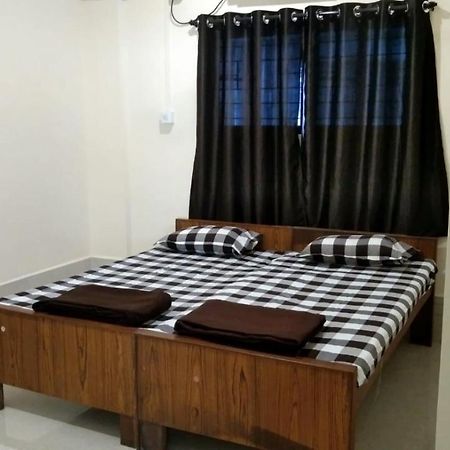 New Bombay Lodge ناغبور المظهر الخارجي الصورة